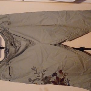 Embroidery skinny fit pants